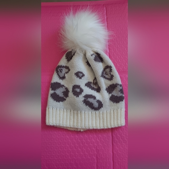 Baby Beanie Heart Print! By Toby  & Me Winter Hat - Picture 1 of 3